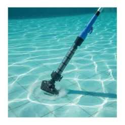 Robot piscine SANEO Spa et Piscine